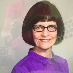 Meet your Posher, Laurie